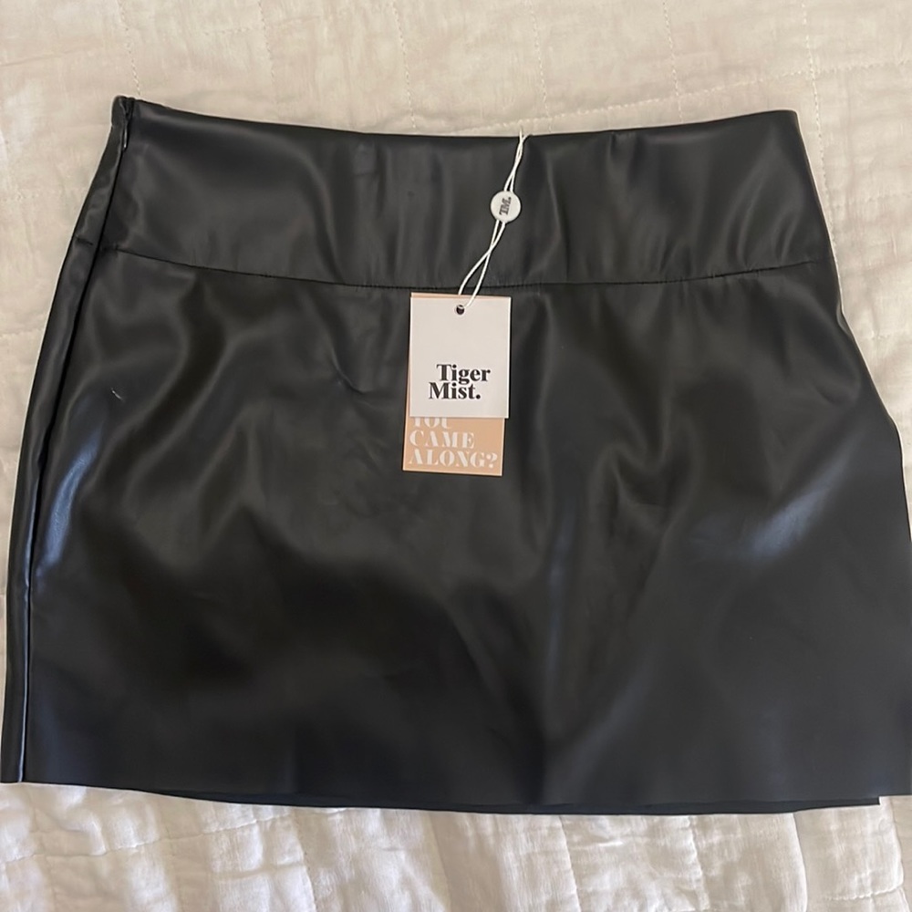 Tiger mist leather skirt